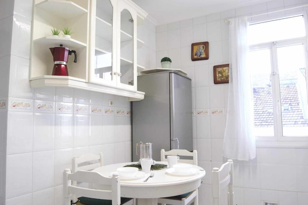 Apartamento Cuntis Ferrol Bagian luar foto